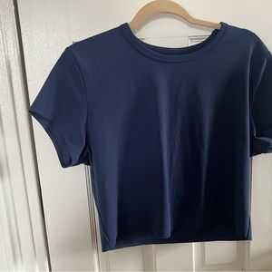 Uniqlo Navy Blue Short Sleeve Crop Tee